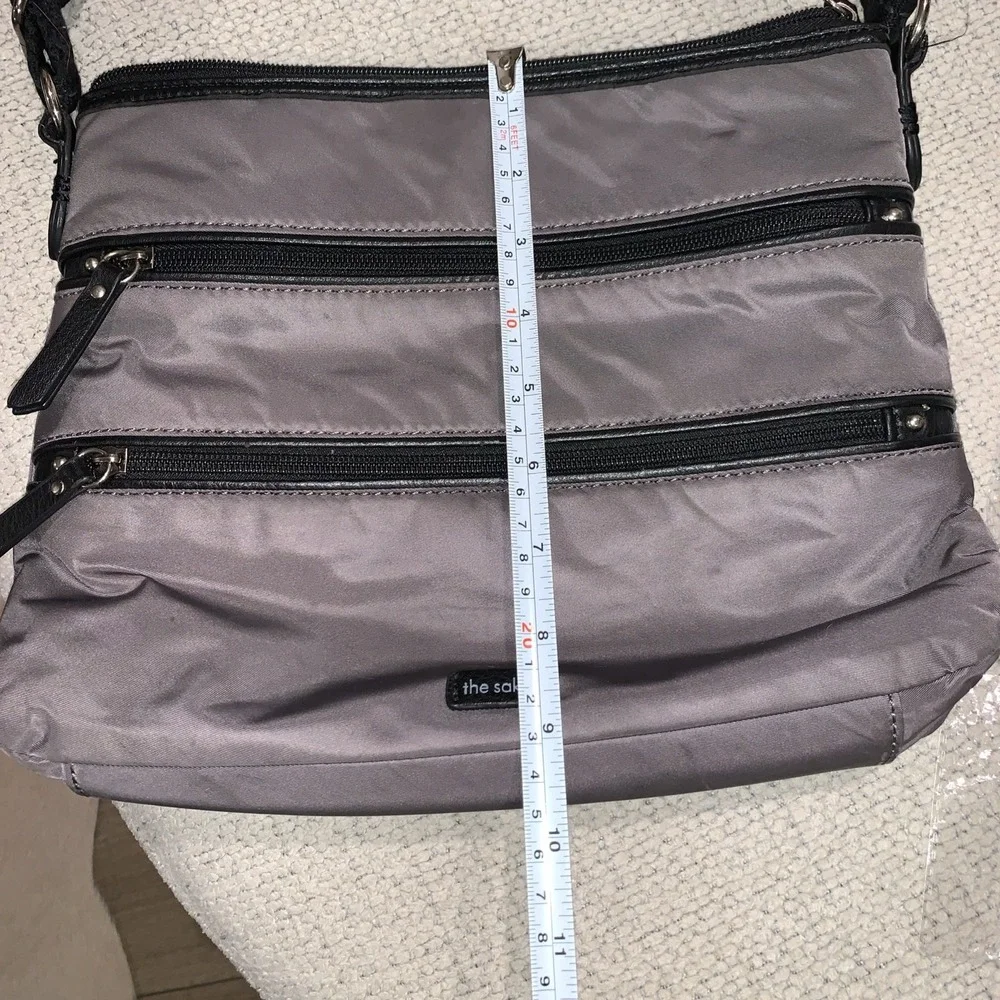 The Sak Gray  Esperato Nylon Crossbody Bag Purse Handbag Travel Zipper‎